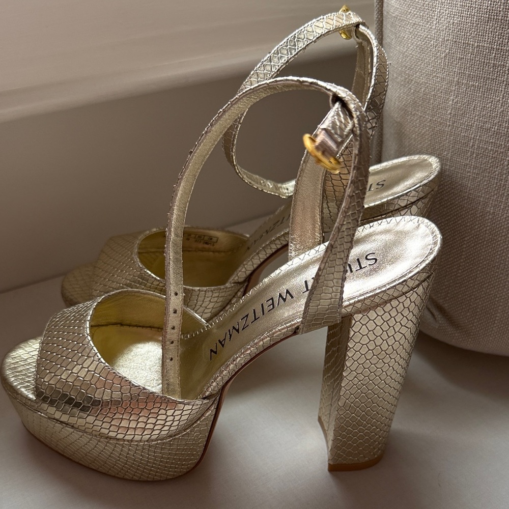 Stuart Weitzman Metallic Gold Platform Heels - Picture 2 of 5